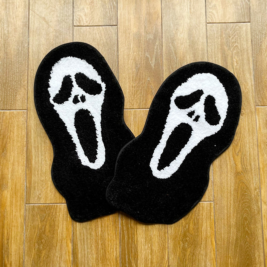 Ghost Scream Tufted Floor Rug 22.99 JUPITER GIFT